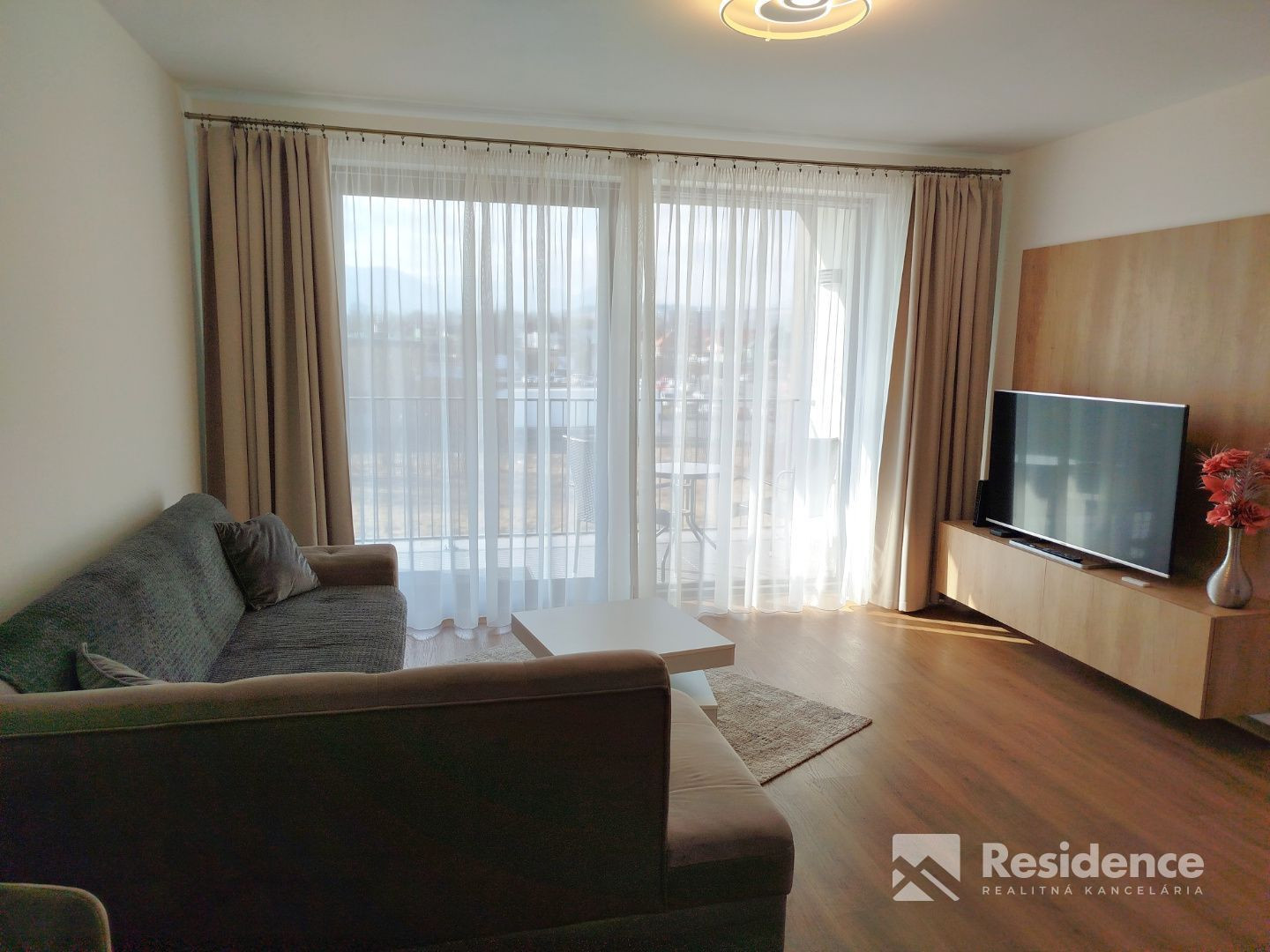 REZERVOVANÉ: Krásny dvojizbový byt v novostavbe na prenájom