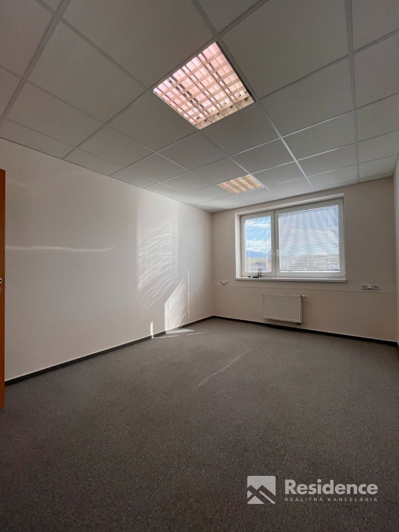 Kancelária v modernej budove v LM na prenájom