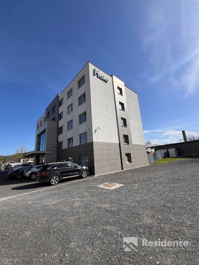 Kancelária v modernej budove v LM na prenájom