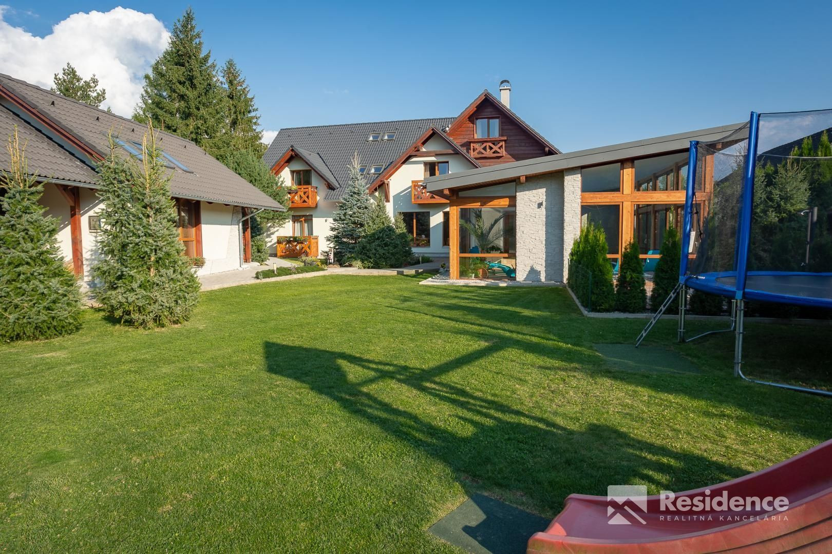 Penzión s kapacitou 40 lôžok na Liptove