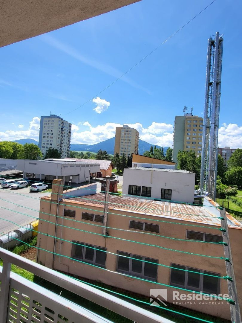 Prenájom: dvojizbový byt na Nábreží v modernej bytovke