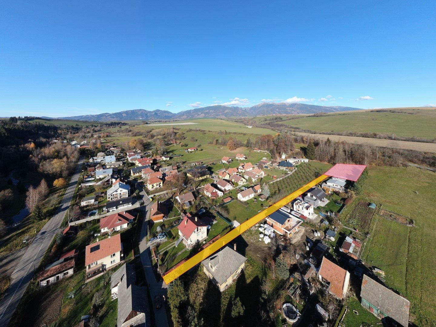 Stavebný pozemok s pekným výhľadom na predaj, Liptovský Mikuláš