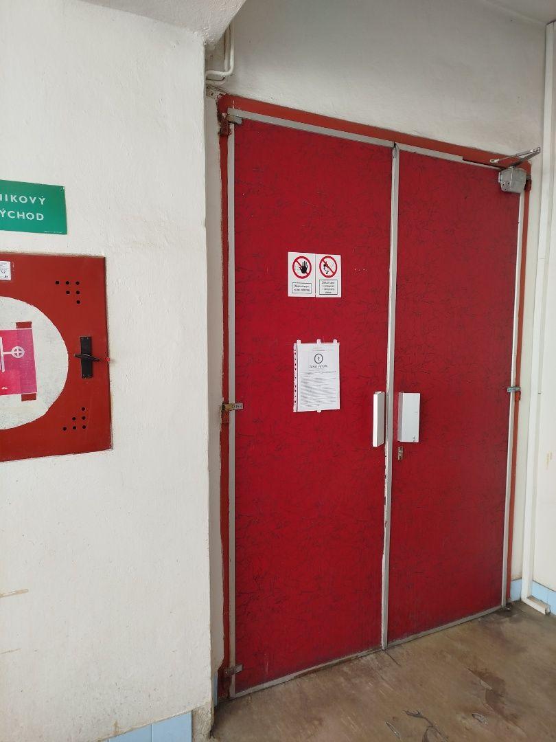 Skladové priestory s nákladným výťahom na prenájom