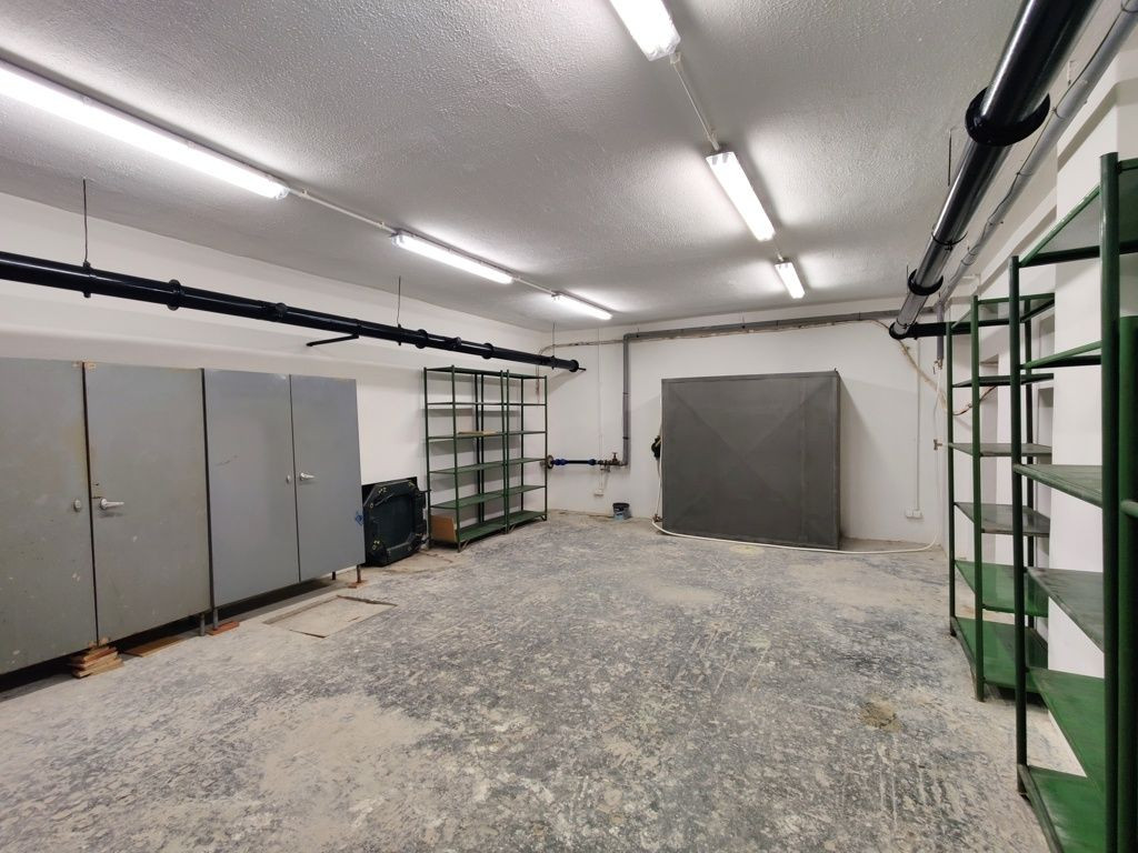 Nebytový priestor - atómový kryt na predaj, centrum Banská Bystrica