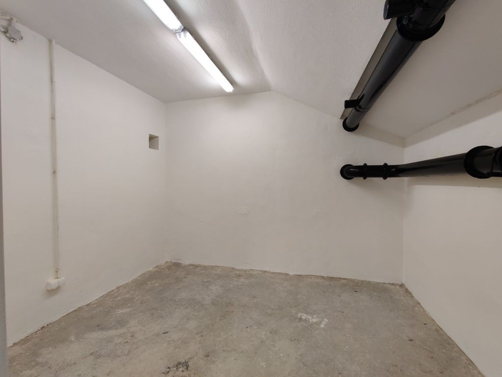 Nebytový priestor - atómový kryt na predaj, centrum Banská Bystrica