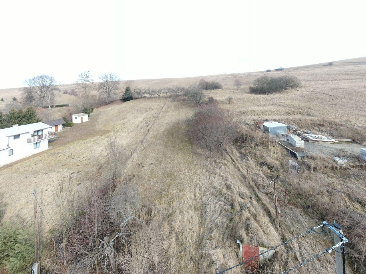 Stavený pozemok na rodinný dom na predaj, Vlachy - Krmeš