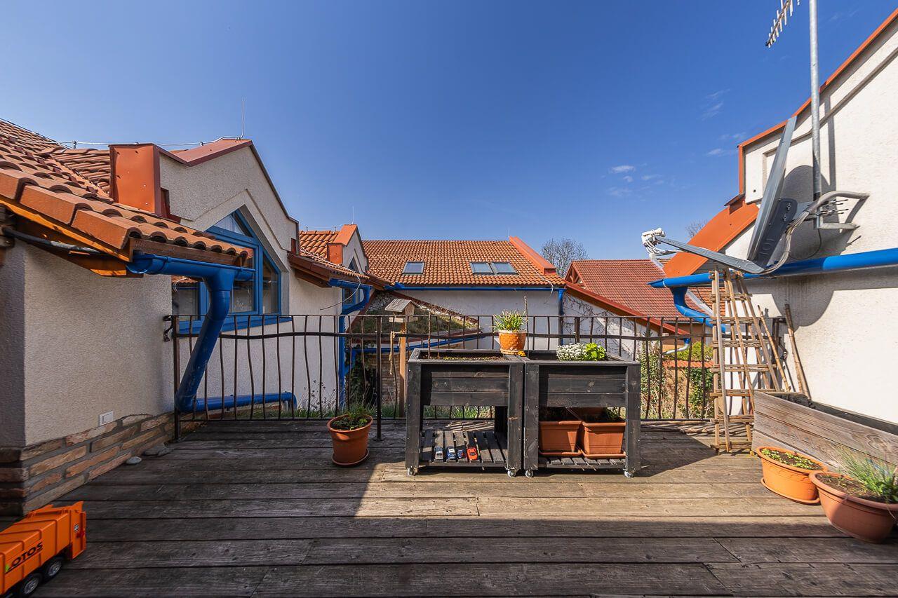 Zabehnutý penzión s reštauráciou, wellnessom a bytom pre majiteľa!