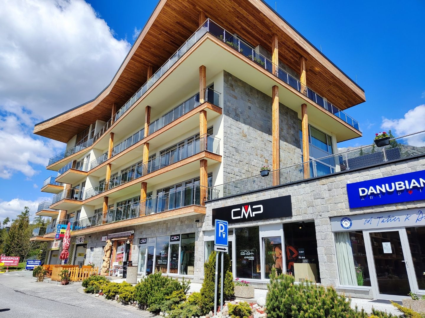 Na predaj štýlový apartmán v Hrebienok Resort, Starý Smokovec - Vysoké Tatry