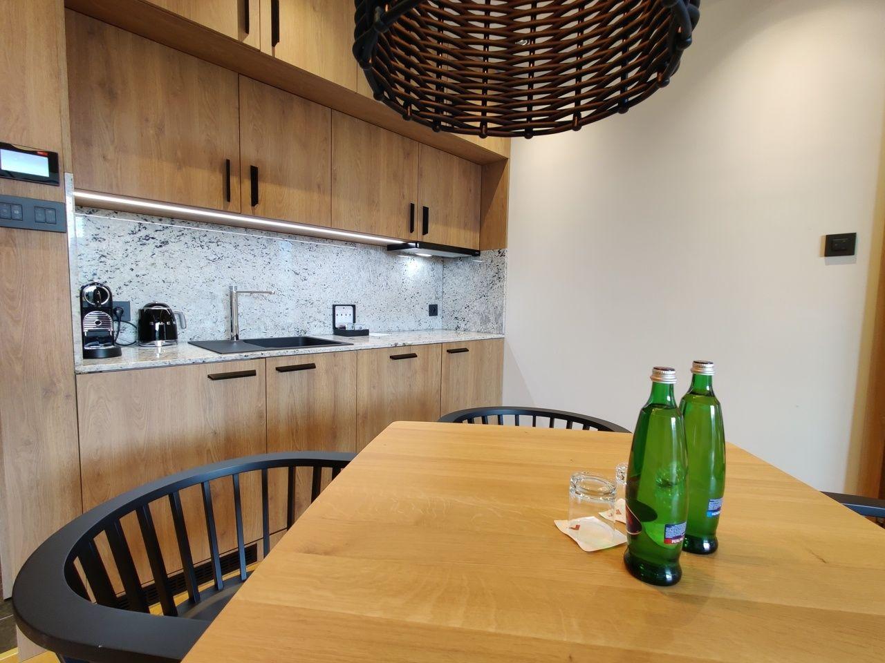 Exkluzívny 1-spálňový apartmán na predaj v Swissôtel Damian Jasna