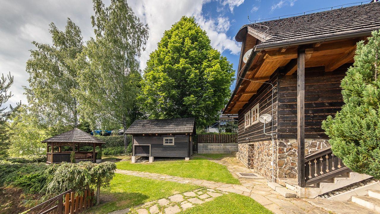 Exkluzívna chata s úžasným výhľadom na predaj, Huty