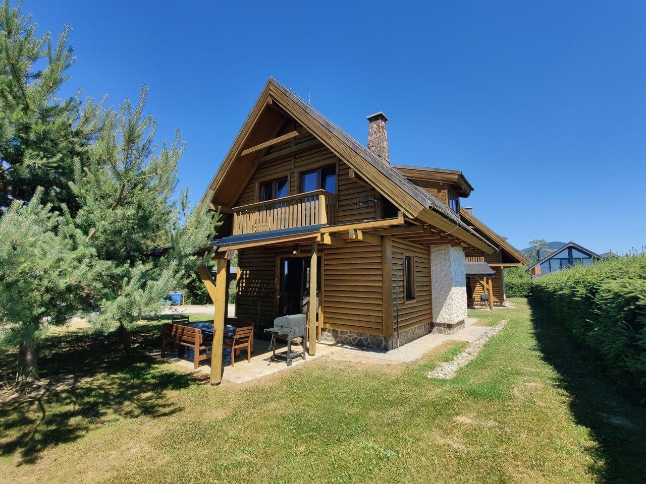 Na predaj štýlové drevenice na brehu Liptovskej Mary