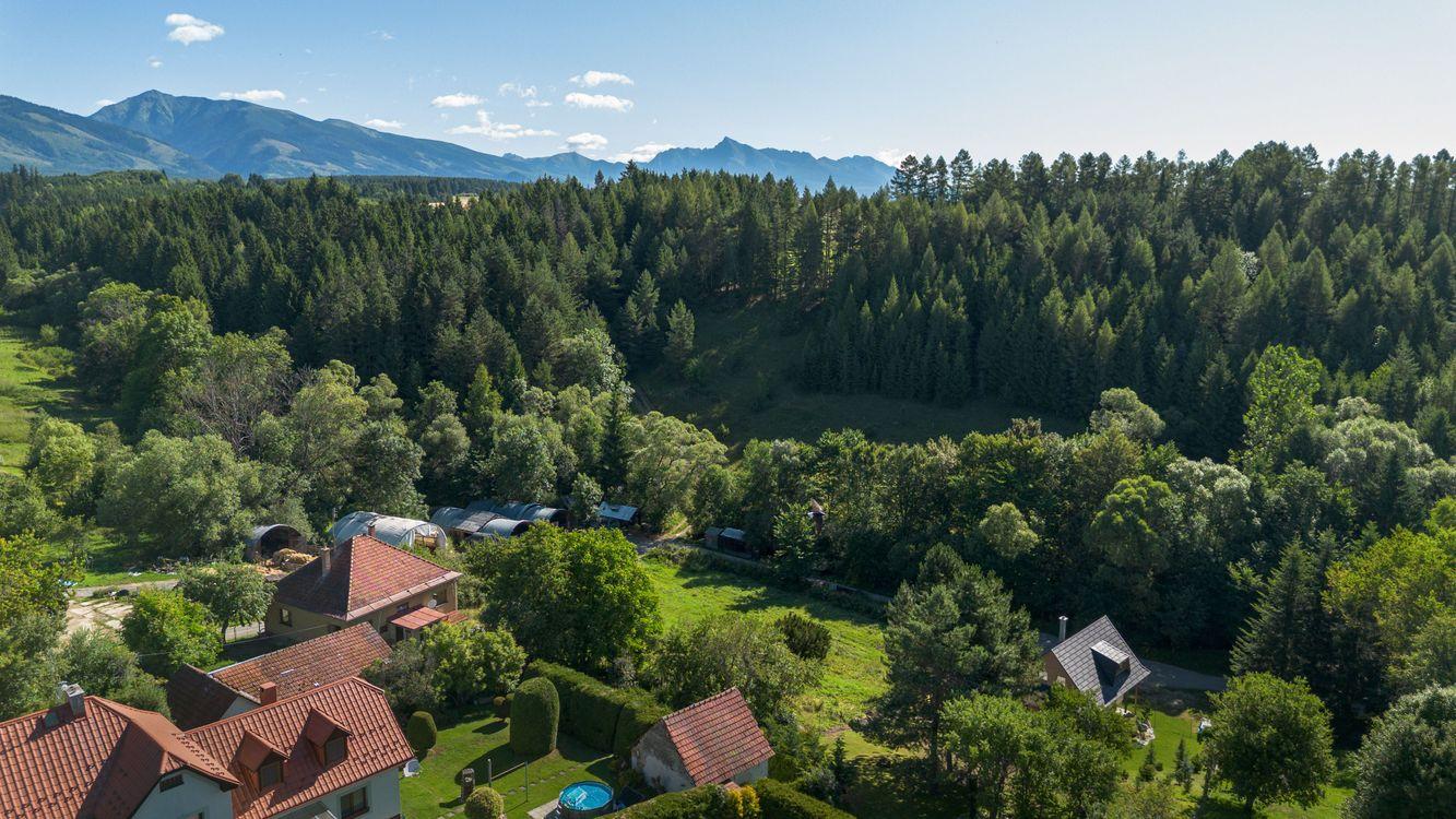 Výnimočná investičná príležitosť Rodinný dom s pozemkom 2712 m² na predaj – Jamník, Liptov 