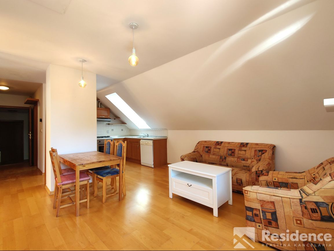 3 izbový byt na prenájom, centrum Liptovský Mikuláš