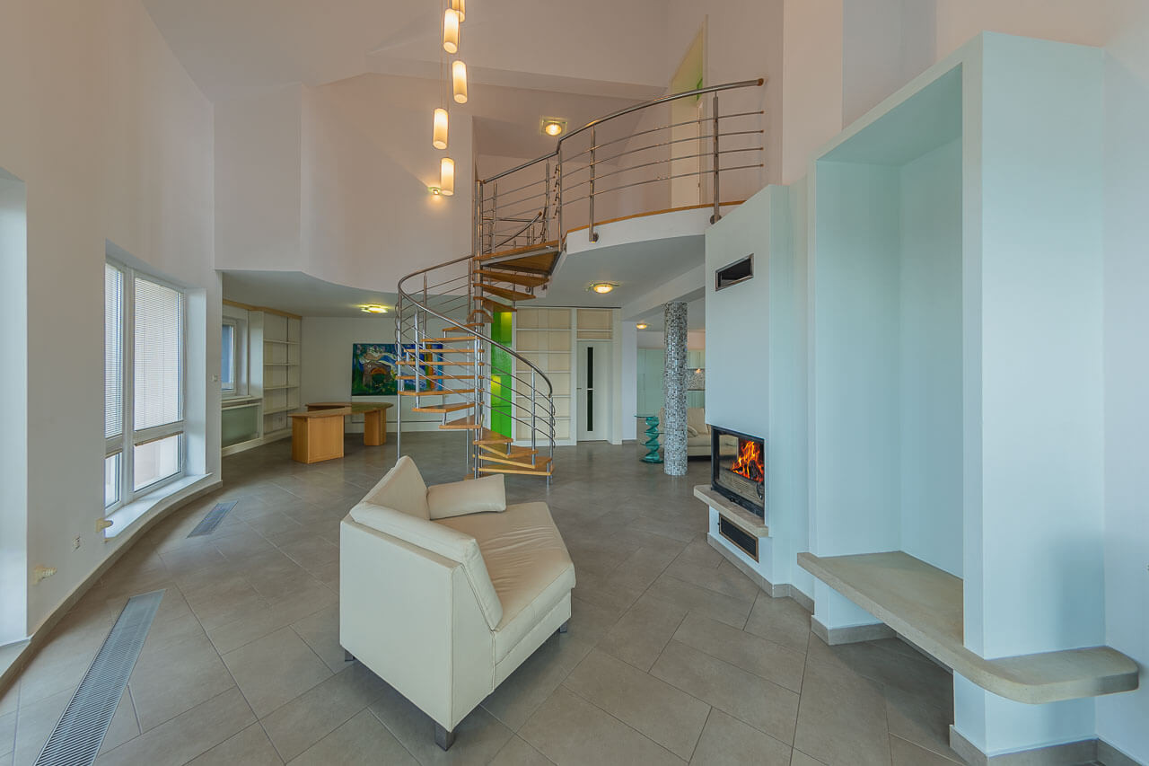 Na prenájom 3-izbový mezonet v centre Liptovského Mikuláša