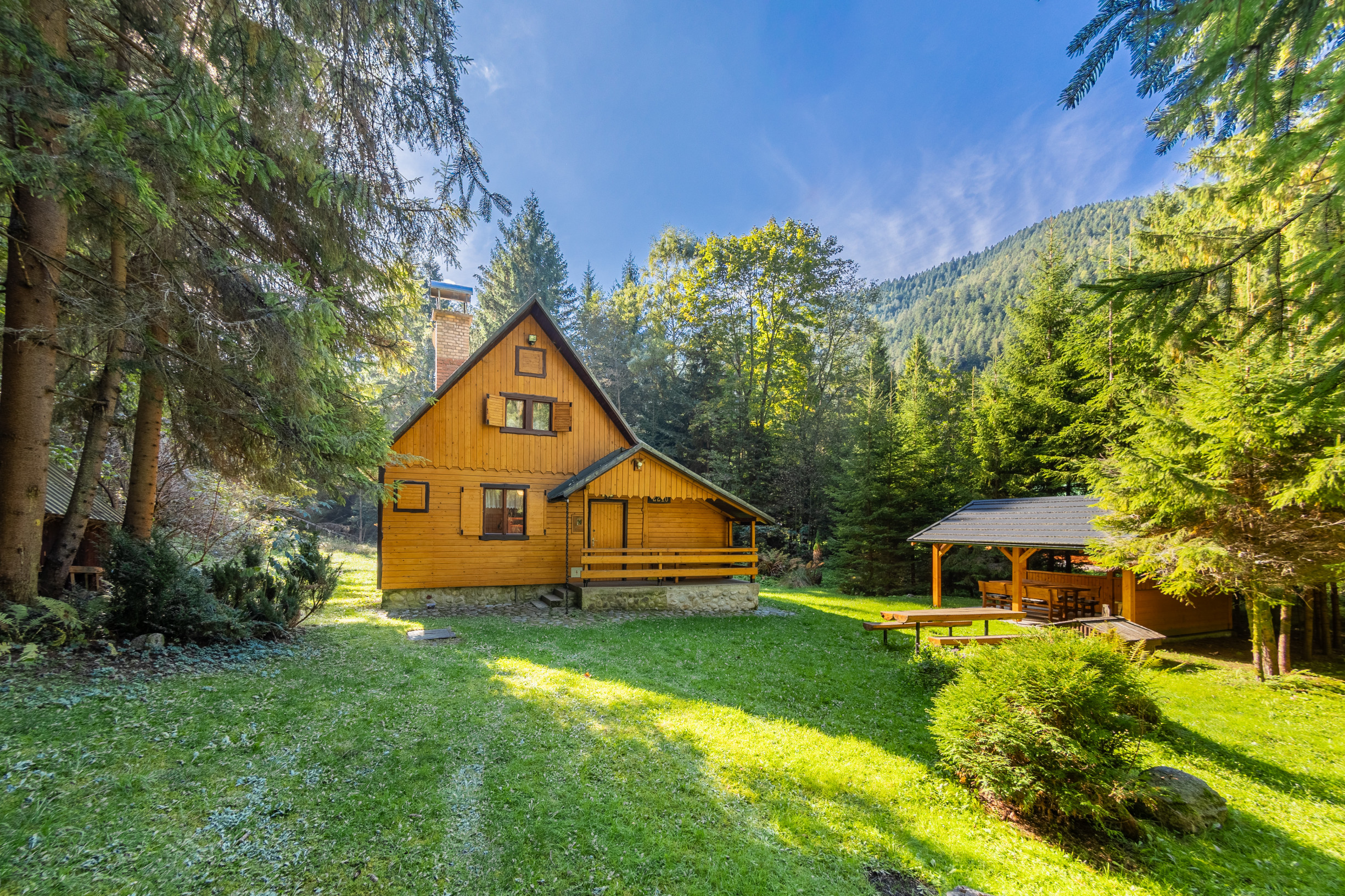 Na predaj čarovná chata uprostred lesa – Liptovský Ján