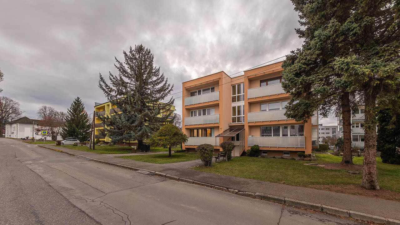 Veľký 2-izbový byt s dvomi balkónmi v krásnom prostredí – Palúdzka, Liptovský Mikuláš