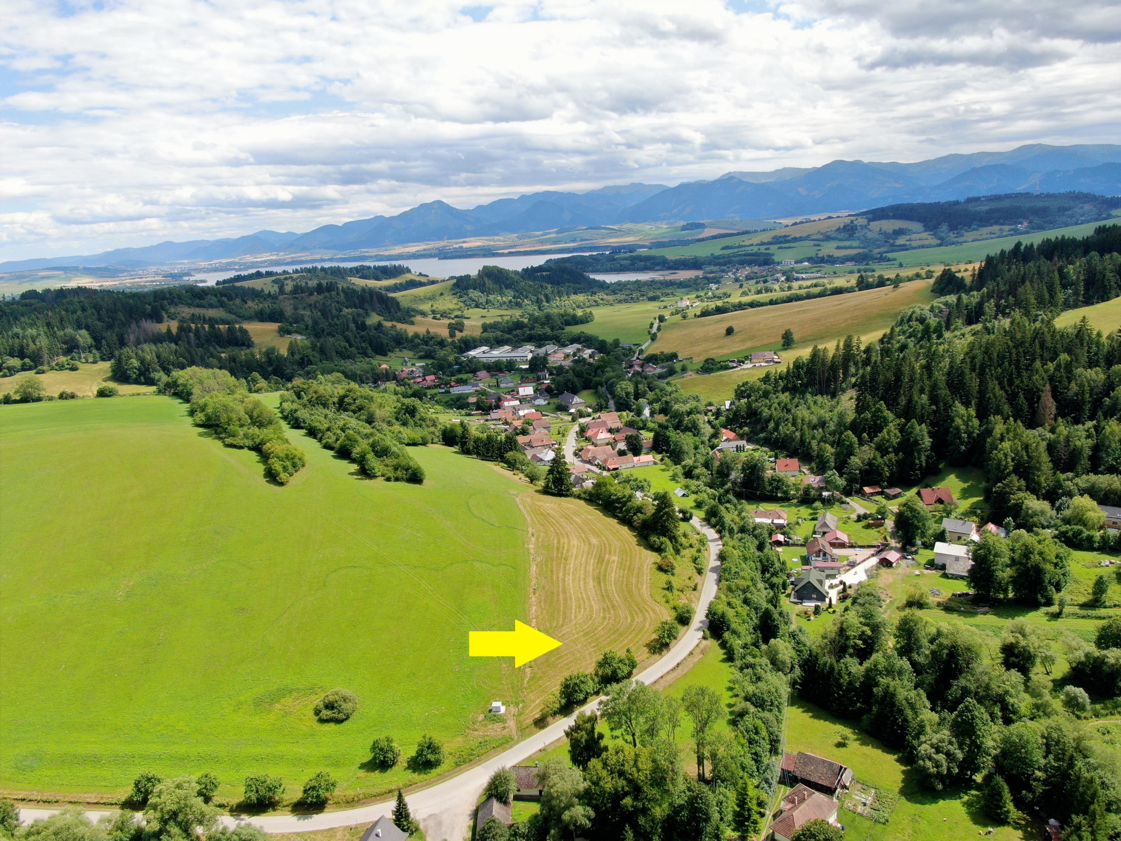 Znížená cena - Stavebný pozemok v Bukovine