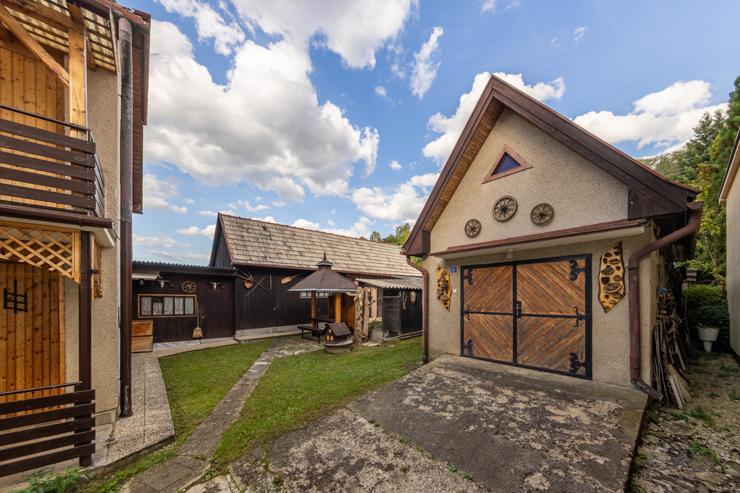 Priestranný dom na predaj – Svätý Kríž, blízko Liptovského Mikuláša