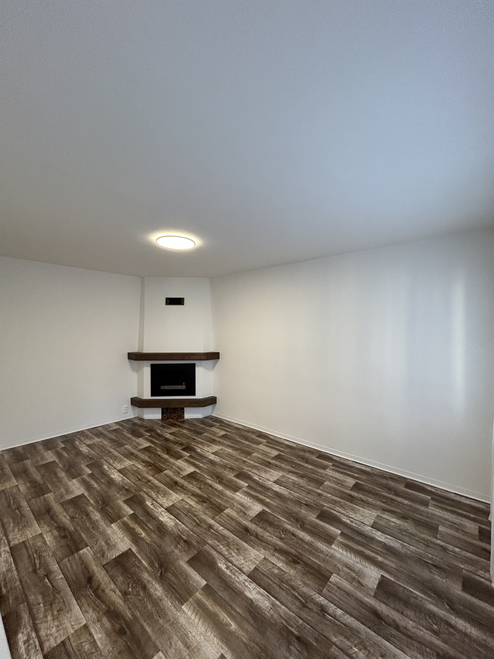 Na prenájom 3- izbový byt na Podbrezinách