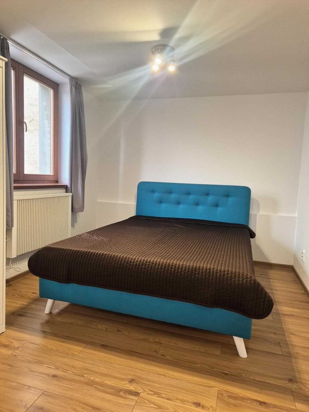 Prenájom 2,5-izbového bytu v úplnom centre Liptovského Mikuláša – Námestie osloboditeľov