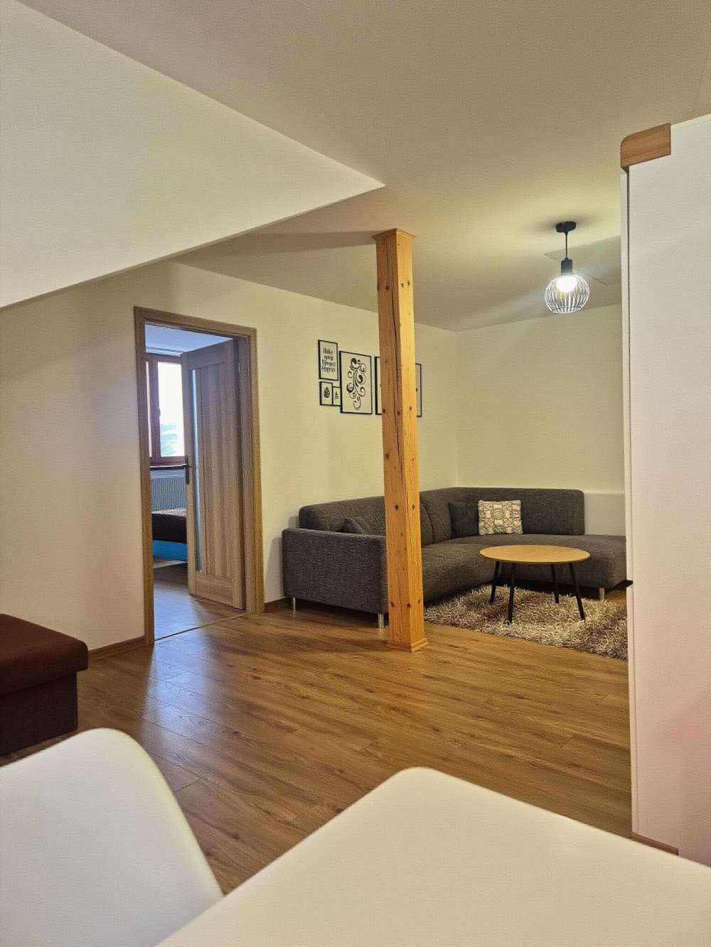 Prenájom 2,5-izbového bytu v úplnom centre Liptovského Mikuláša – Námestie osloboditeľov