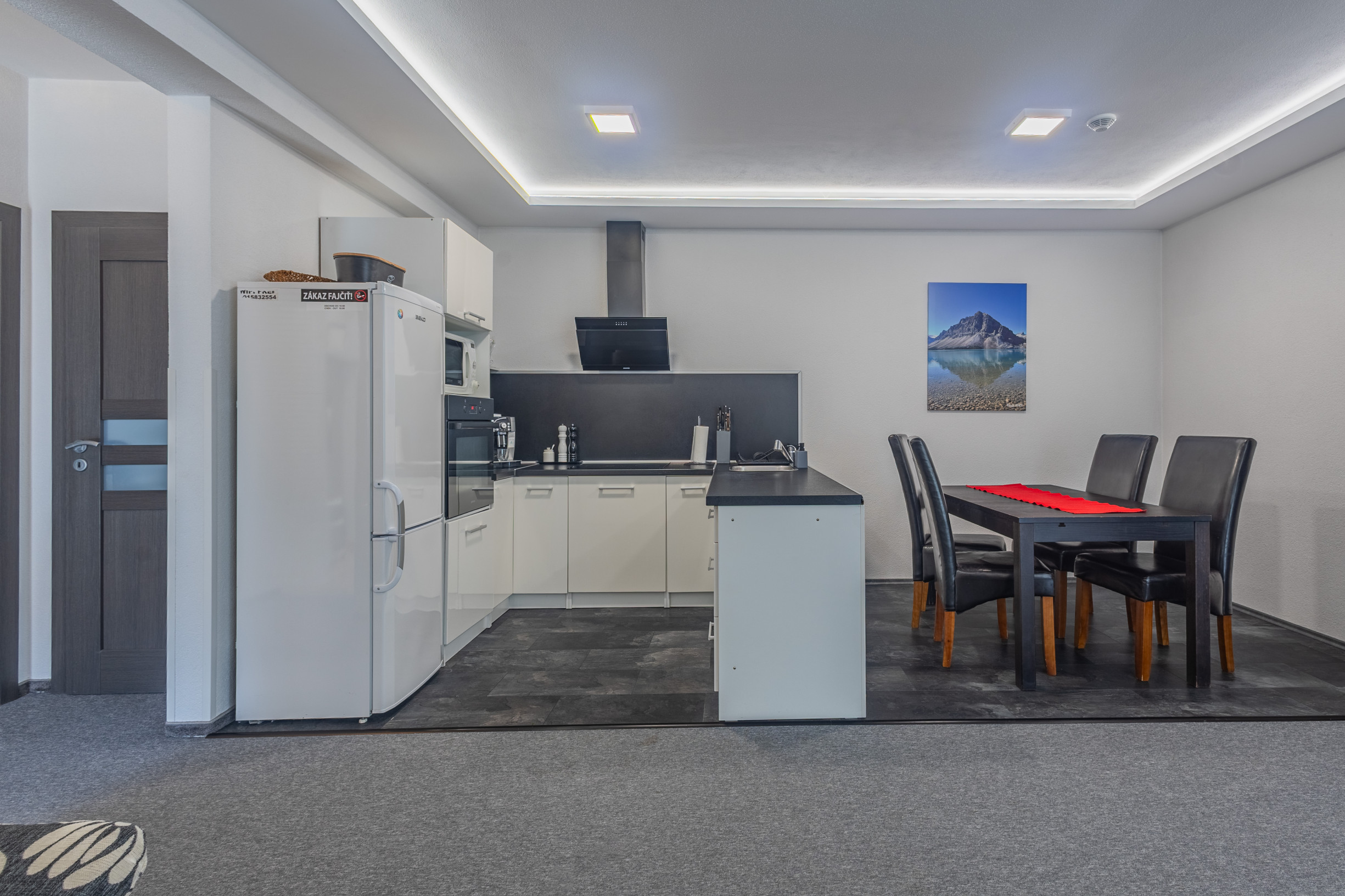 REZERVOVANÉ -Priestranný apartmán s terasou pri aquaparku – Banff Bešeňová