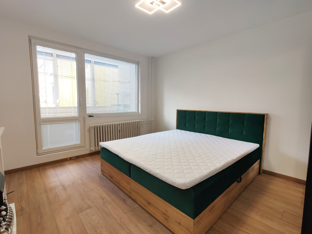 2-Room Apartment for Rent in Podbreziny