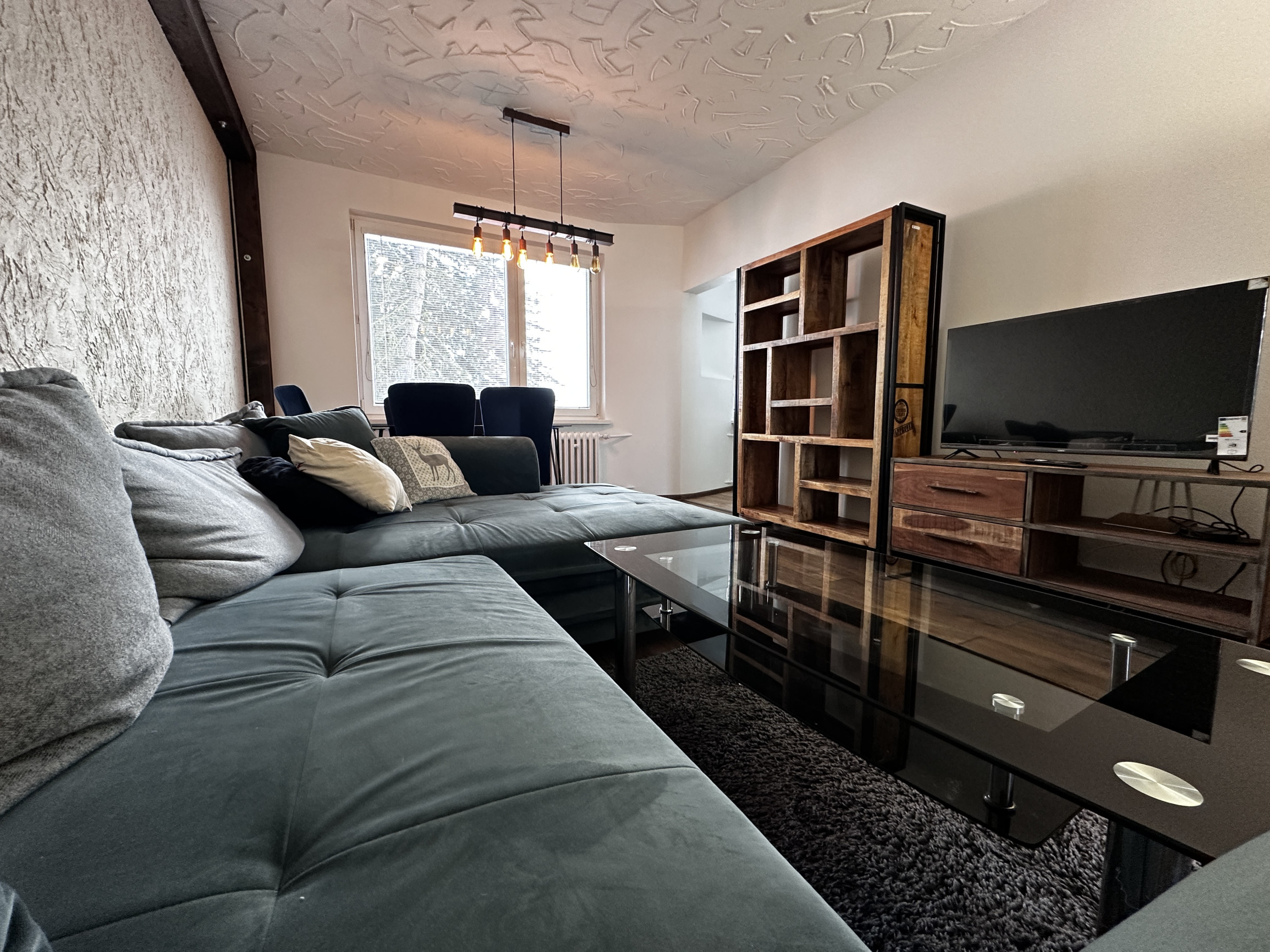 4-izbový byt na prenájom, komplet zariadený, LM