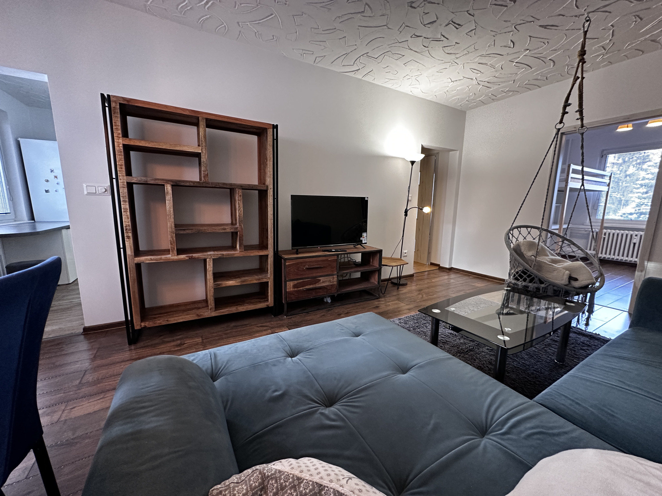 4-izbový byt na prenájom, komplet zariadený, LM