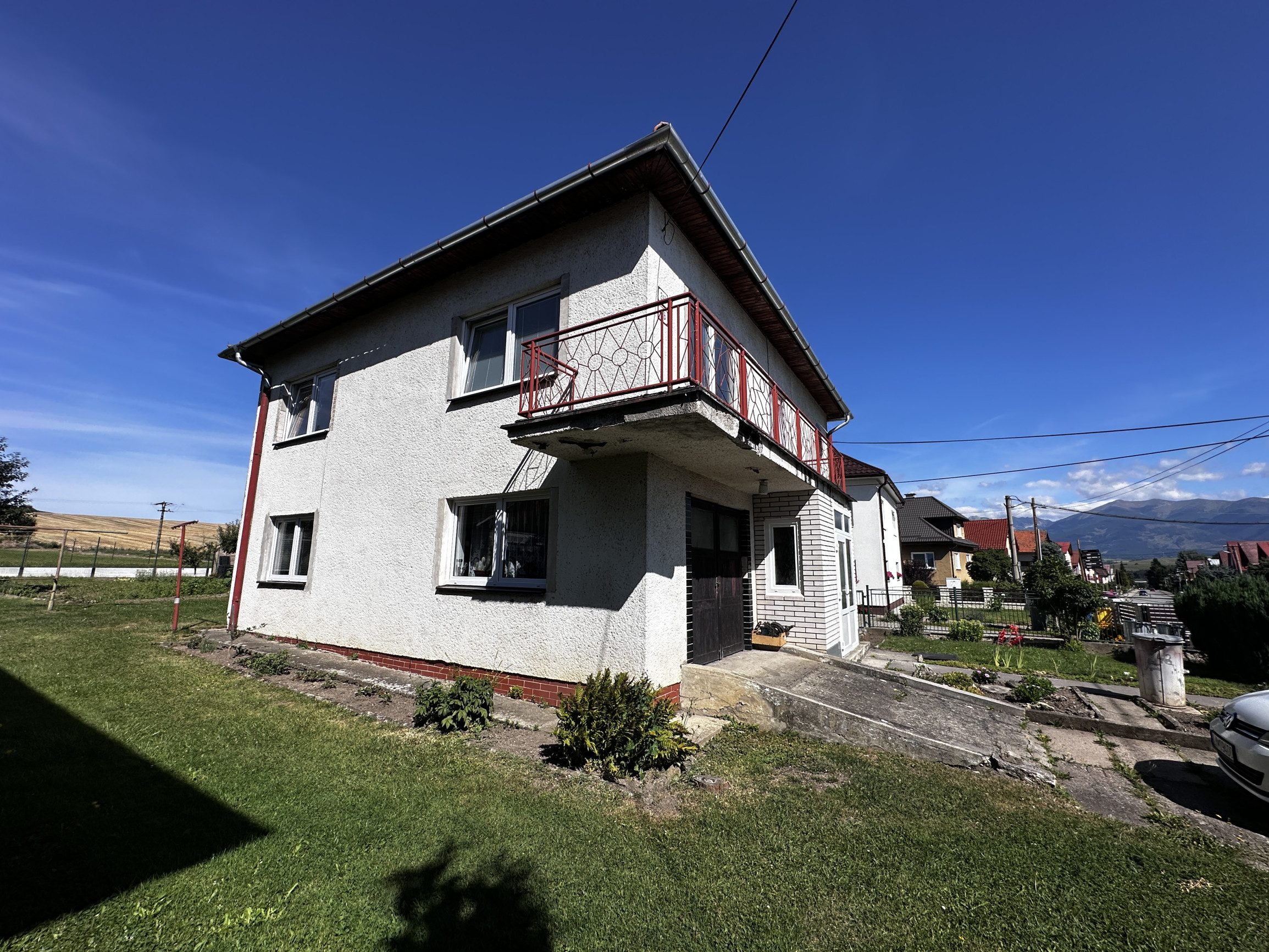 Rodinný dom s potenciálom penziónu v centre Liptovského Jána