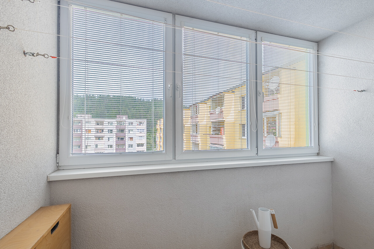 1 - izbový byt po rekonštrukcii na prenájom - Podbreziny