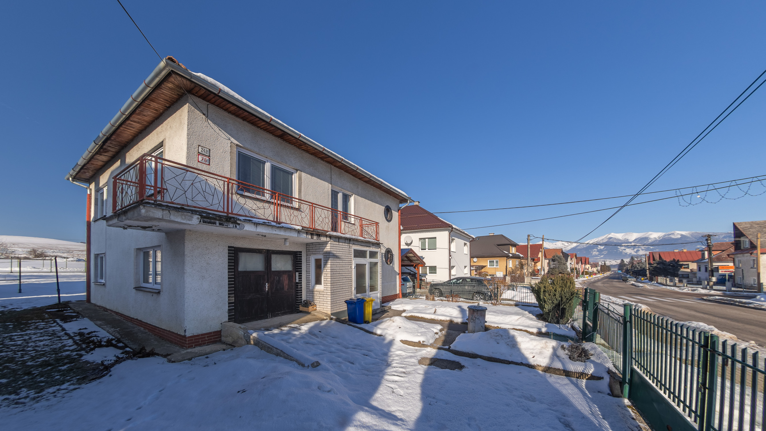 Znížená cena! Dom + veľký pozemok, výborná poloha /Liptov/