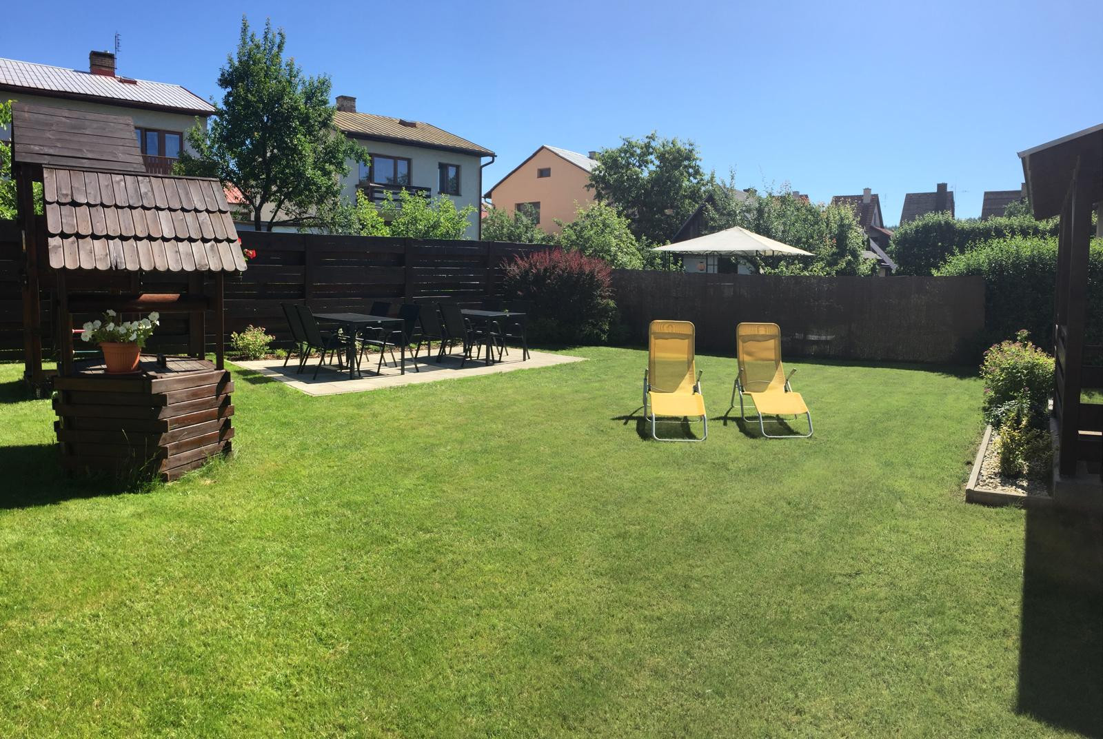 Na prenájom 2-izbový byt v rodinnom dome