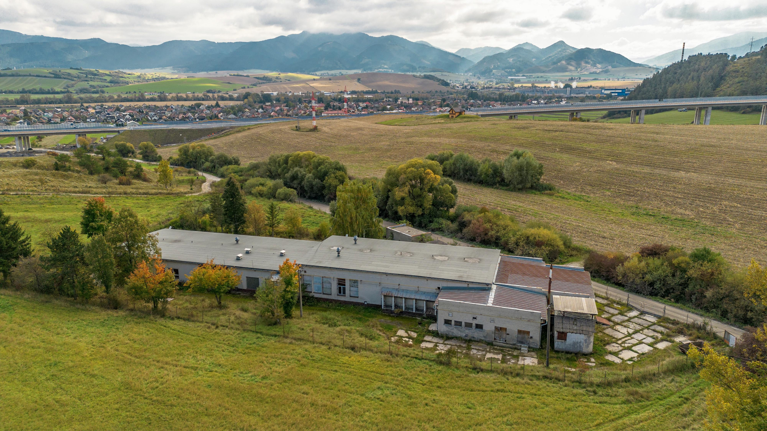 Výrobný a skladový objekt v blízkosti Ružomberka