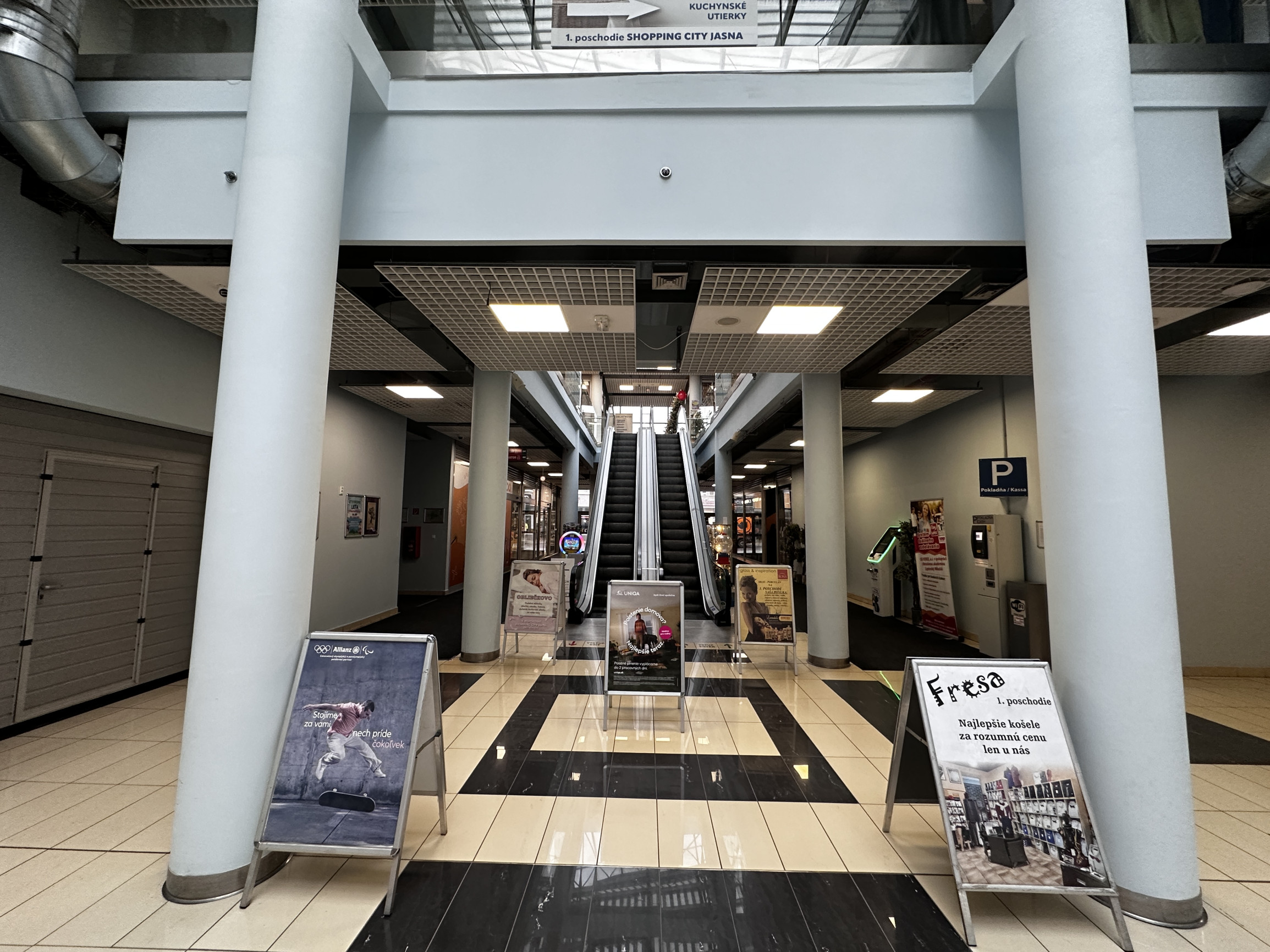 Obchodné priestory v Jasná Shopping City, Liptovský Mikuláš