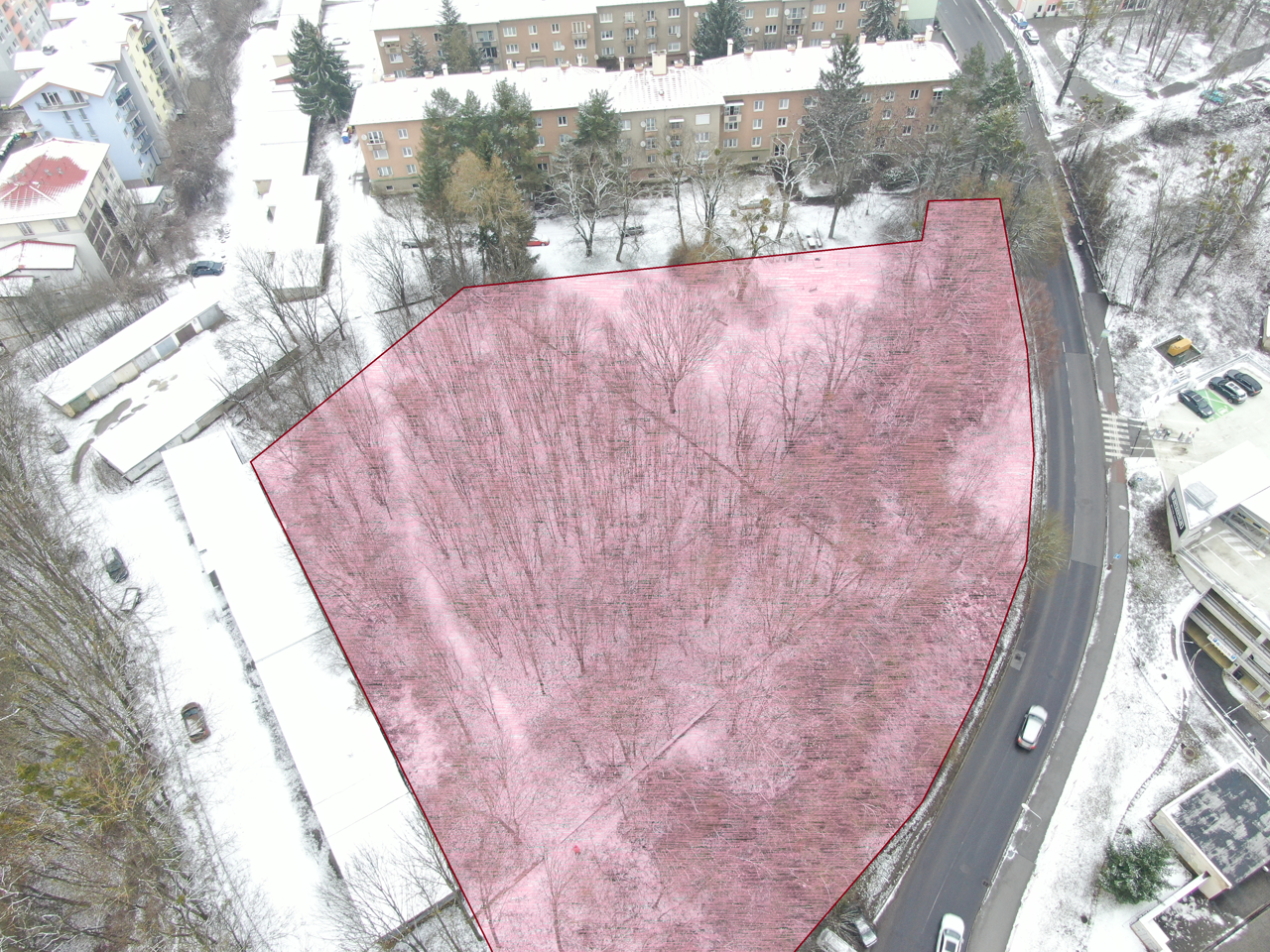 Investičný pozemok pre polyfunkčnú výstavbu, Banská Bystrica