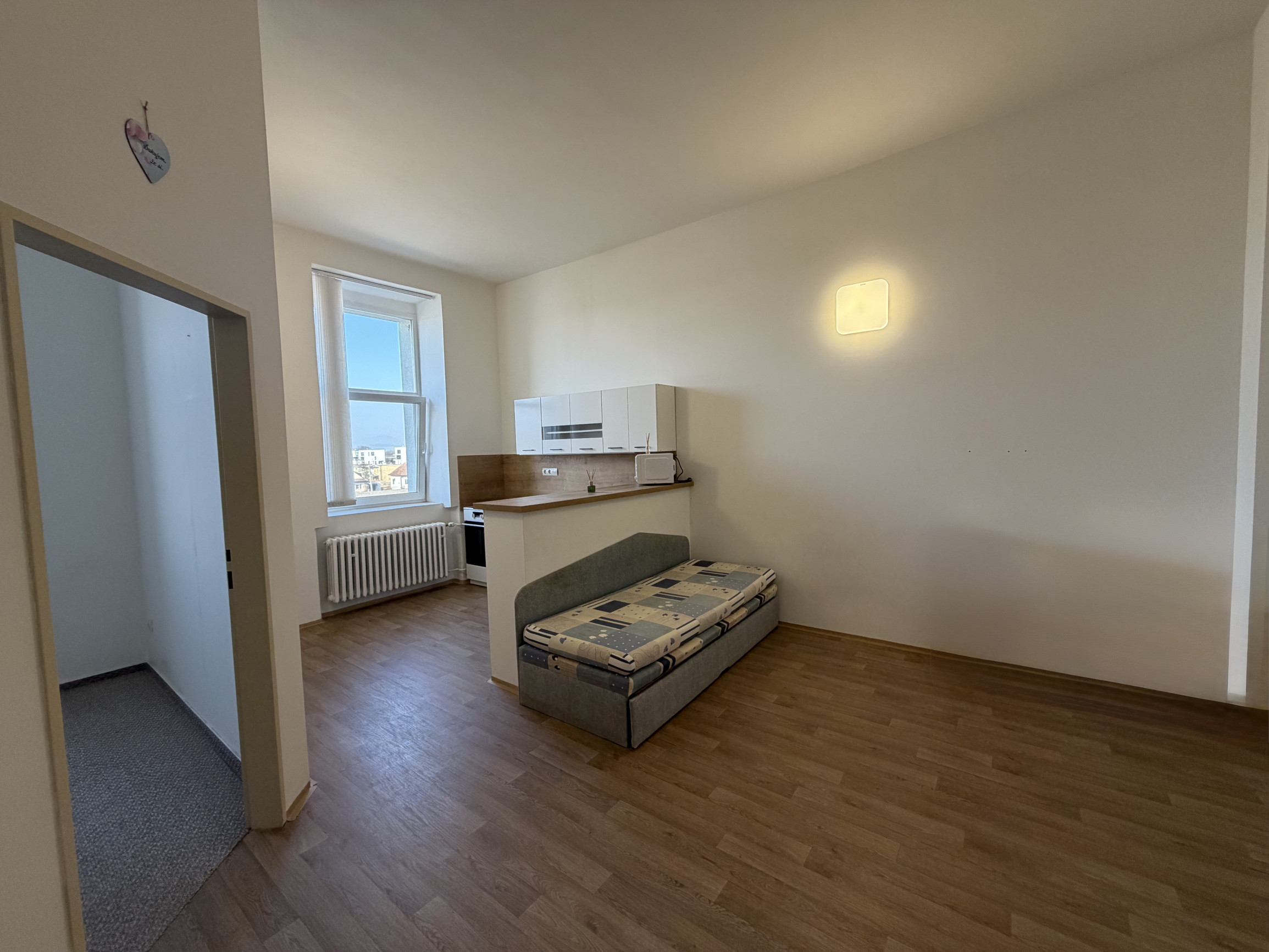 Na prenájom 2- izbový byt v Liptovskom Mikuláši