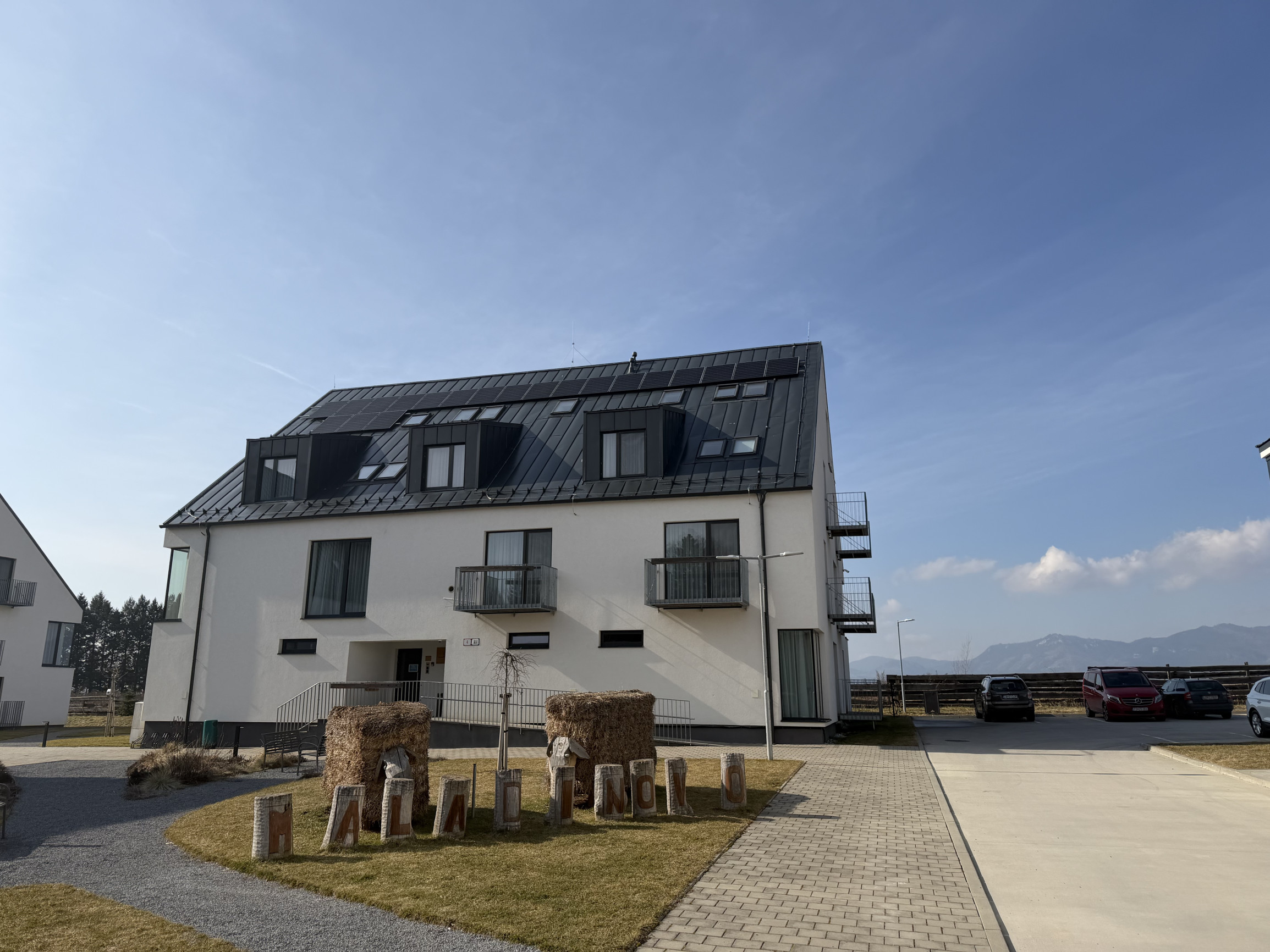 Na predaj štýlový 1-izbový apartmán v rezorte Maladinovo