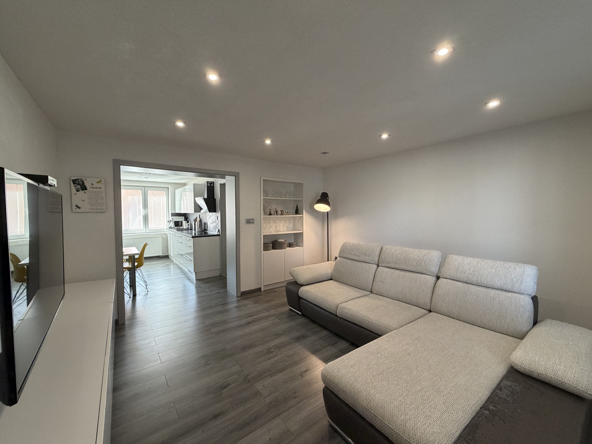 Na prenájom 2- izbový byt v Liptovskom Mikuláši