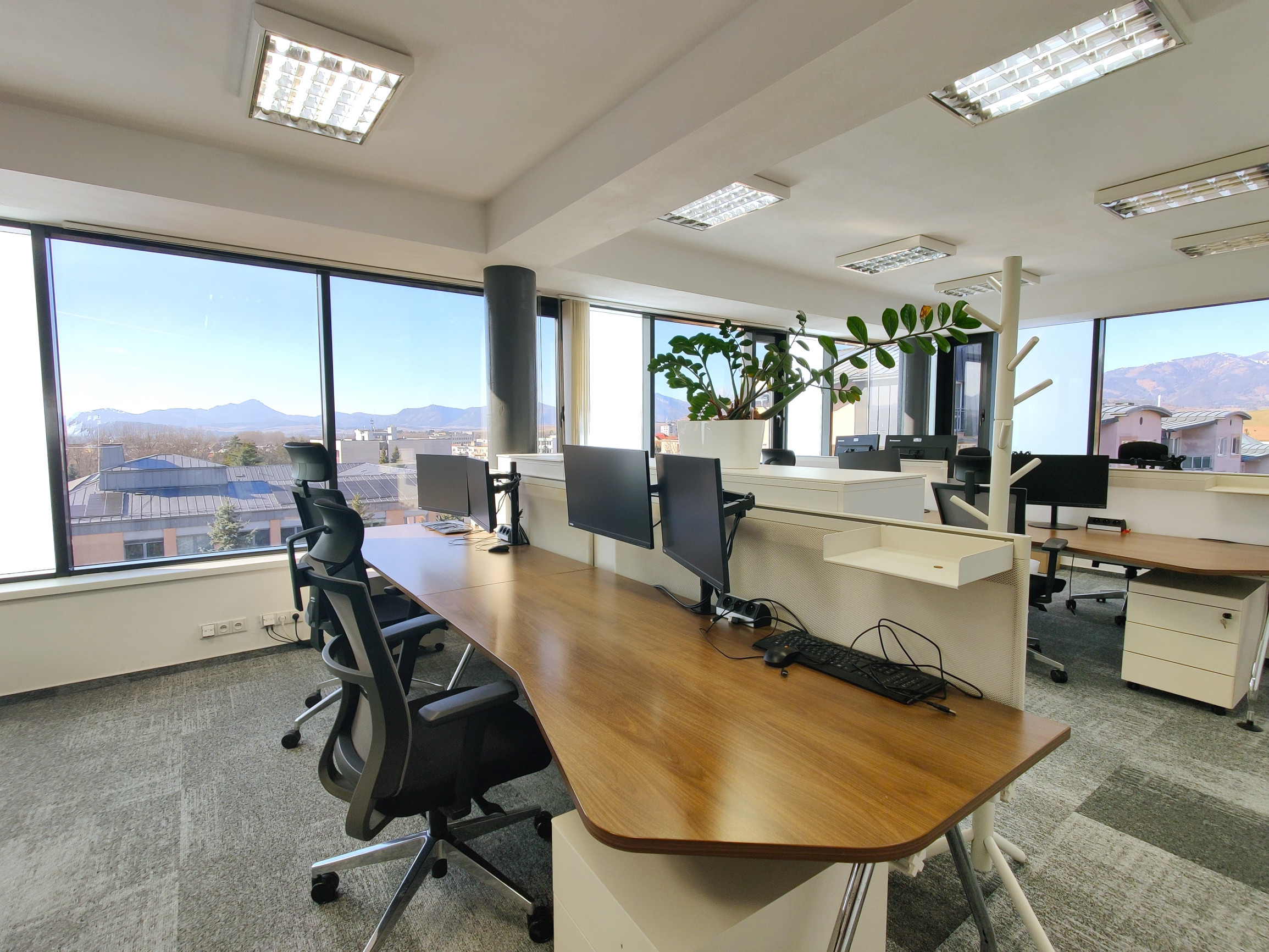 Moderné kancelárske priestory v centre Liptovského Mikuláša.