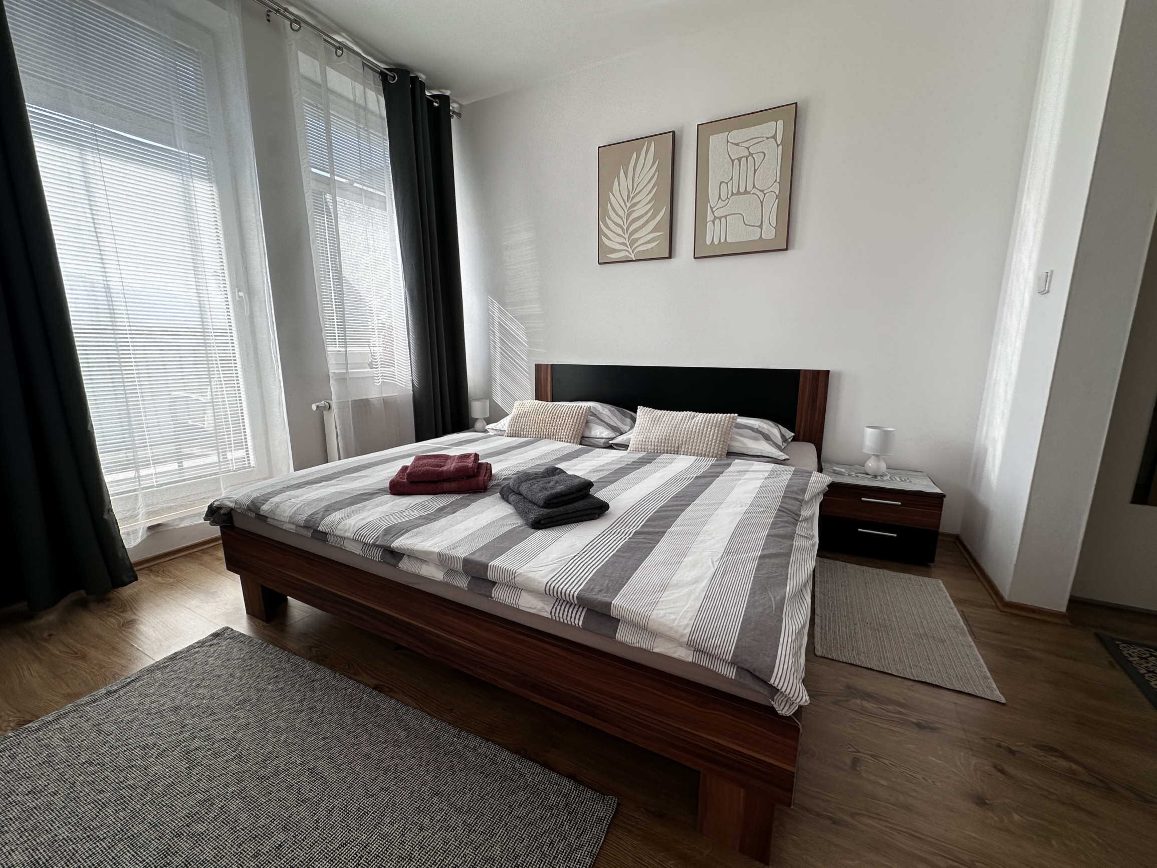 Prenájom Útulný 2-izbový byt s balkónom a parkovacím miestom