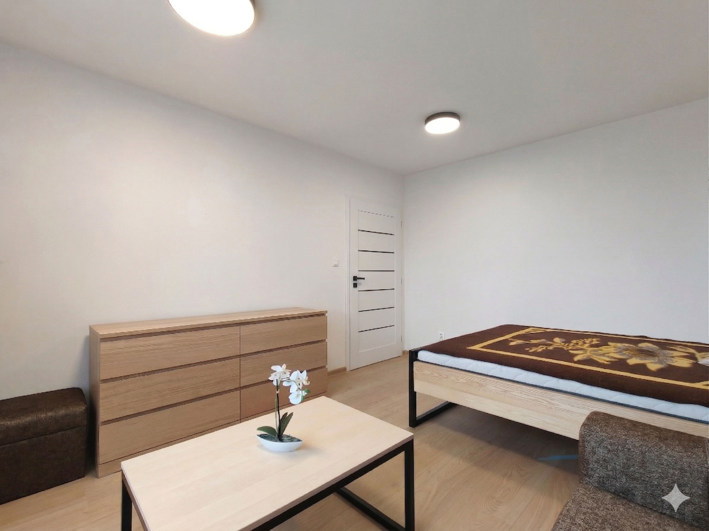 Moderný 1-izbový byt na prenájom,  Nábrežie 4. apríla