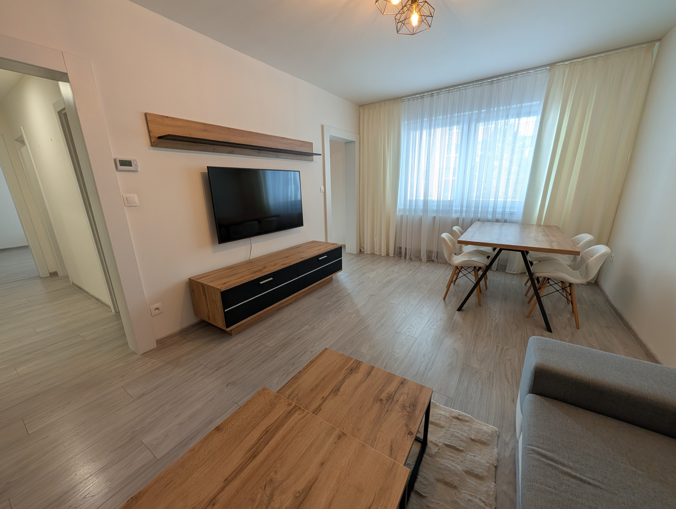 Na prenájom nový moderný 2-izbový byt