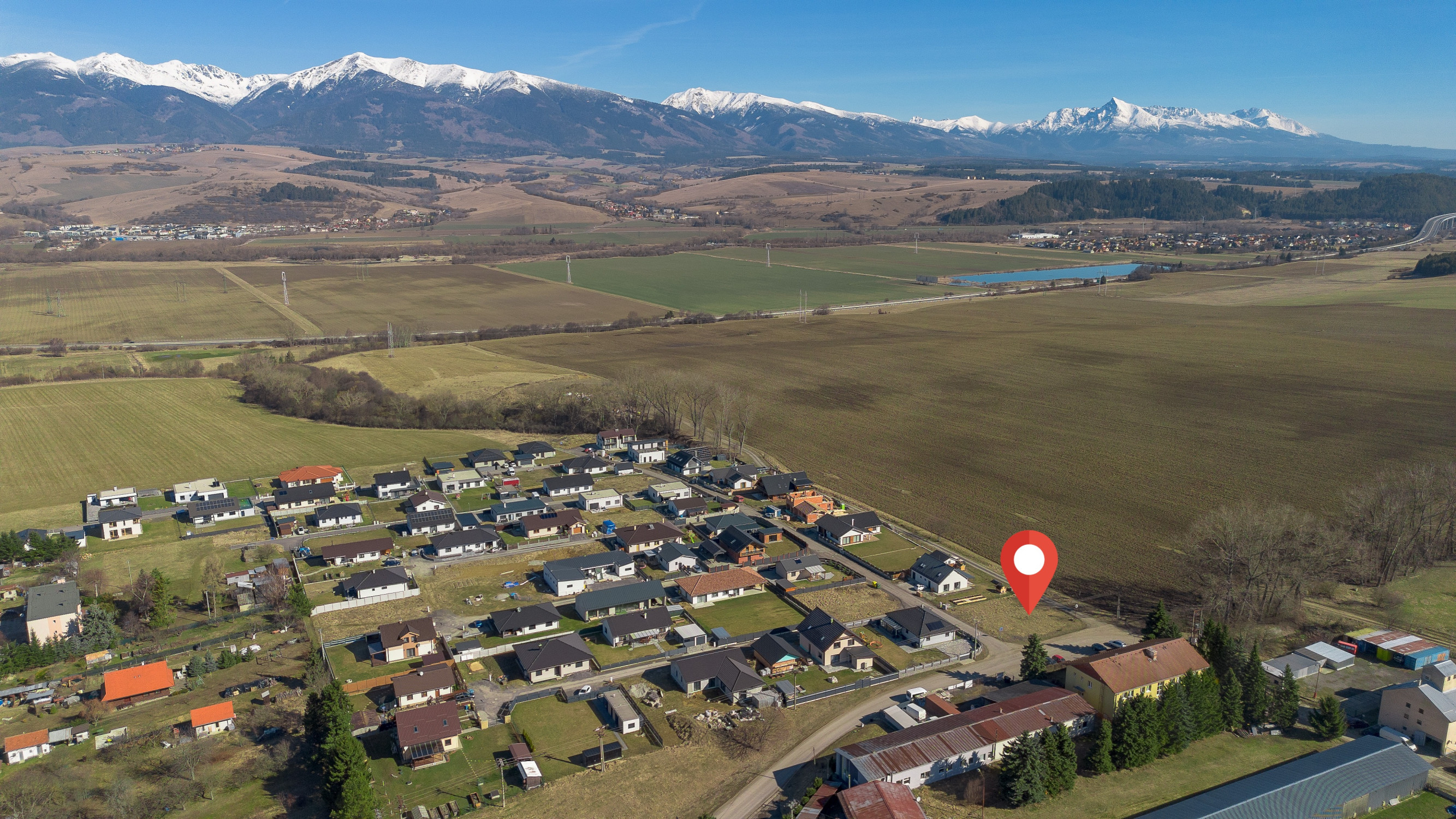 Pozemok s výhľadom na hory – cena len 120 €/m², Liptovský Mikuláš