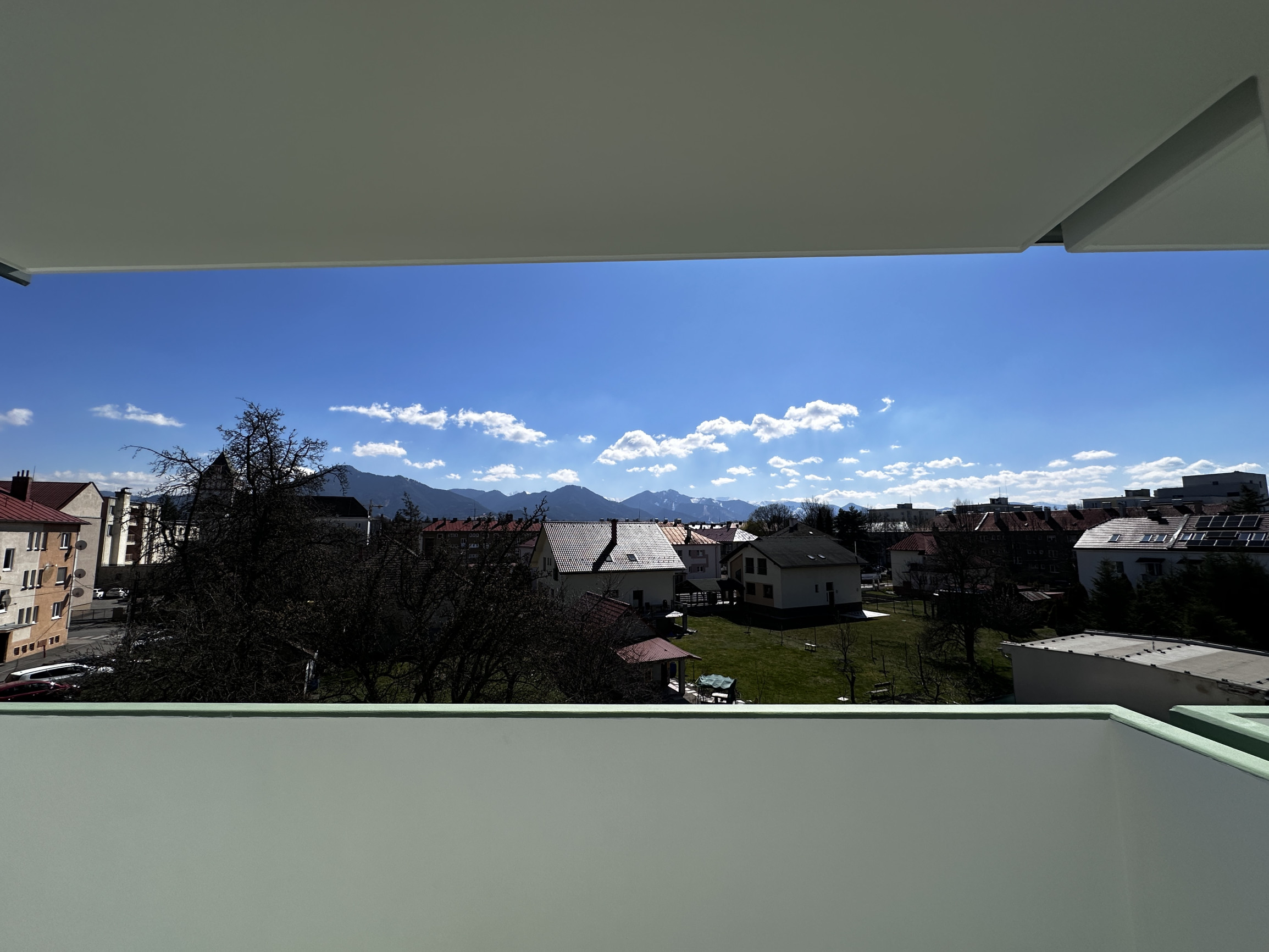 Prenájom slnečného 1-izbového bytu v Starom Meste – Liptovský Mikuláš