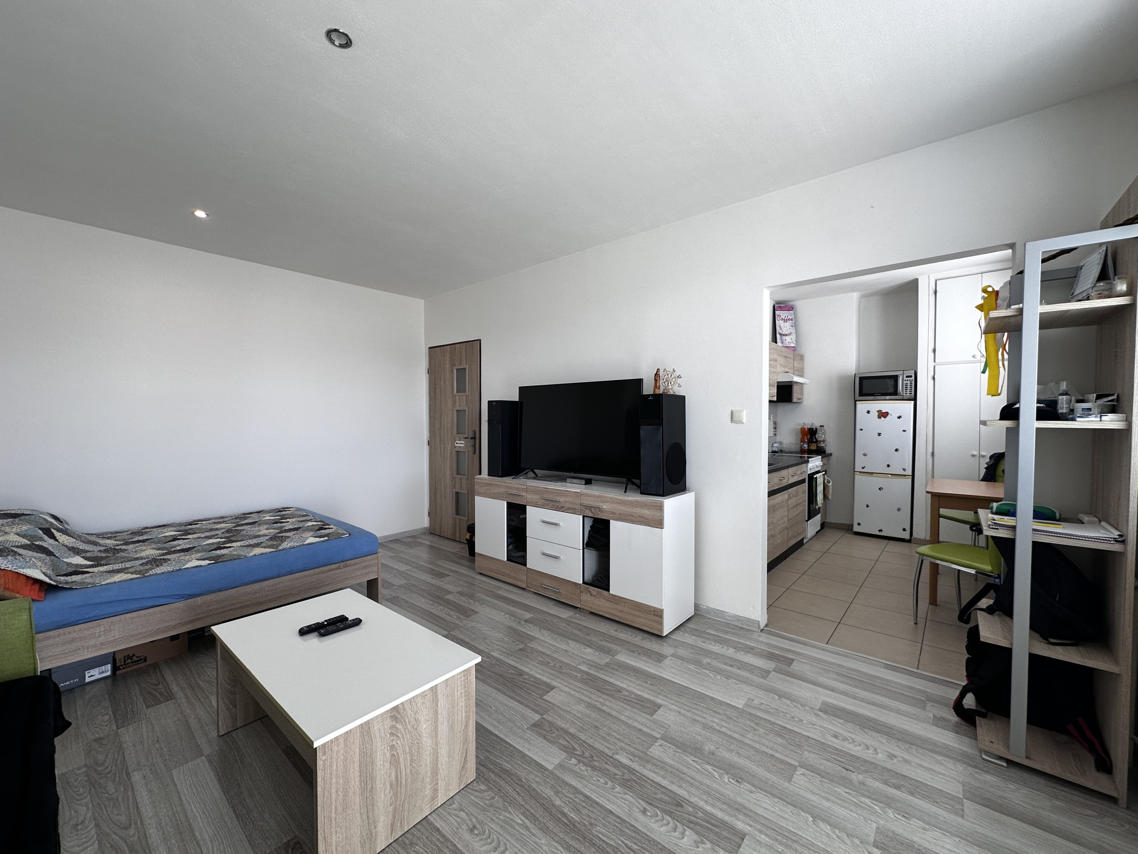 Prenájom slnečného 1-izbového bytu v Starom Meste – Liptovský Mikuláš