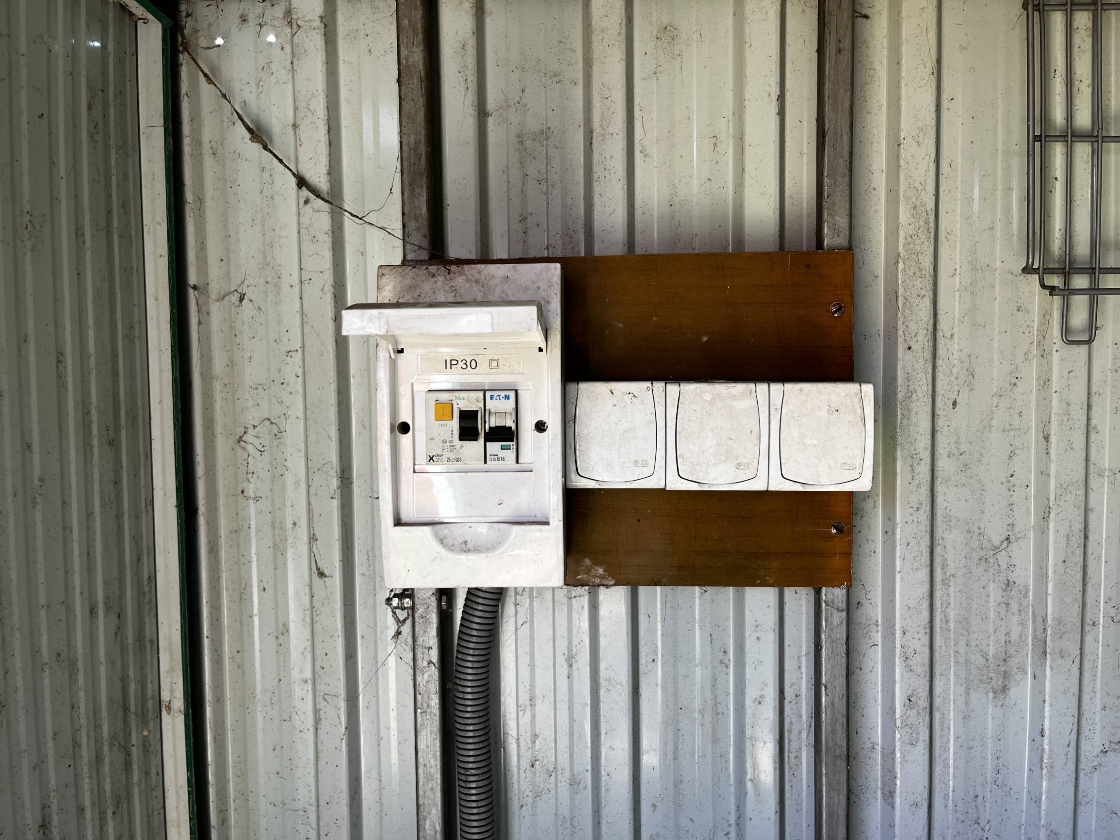 Na predaj upravená záhrada s elektrinou – Štiavnička