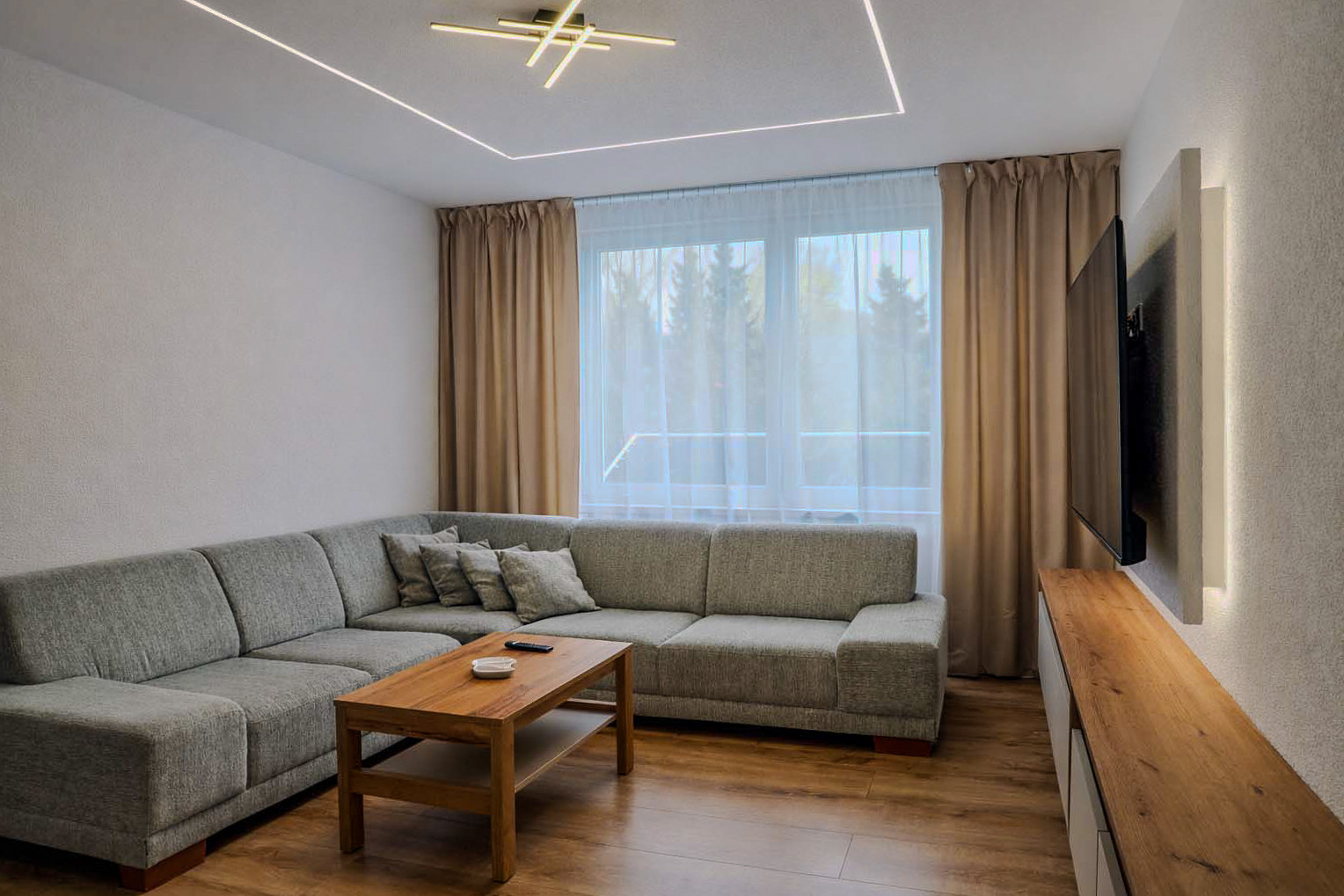 Atraktívny smart byt na prenájom, Nábrežie, 2-izbový, Liptov