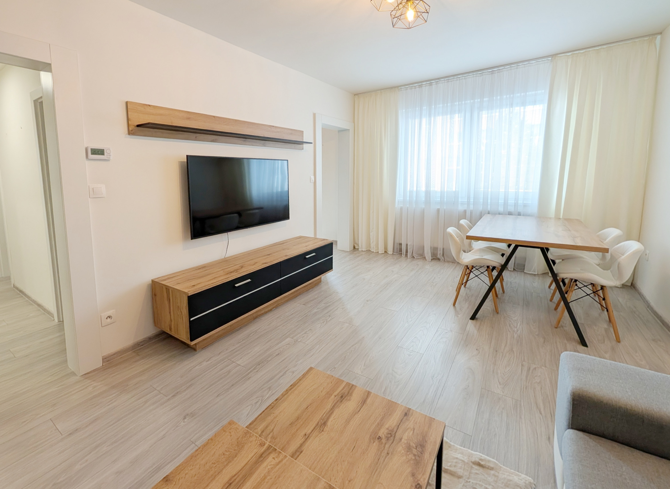 Rezervované! Na prenájom nový moderný 2-izbový byt