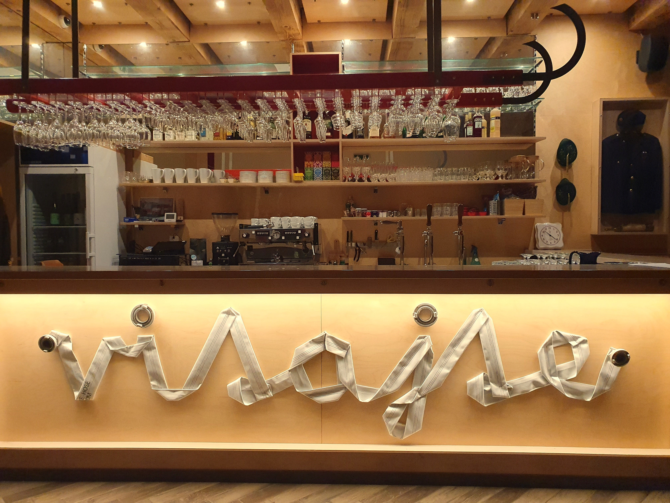 Štýlové bývanie – Unikátny rodinný dom s vežou, aký nemá nikto